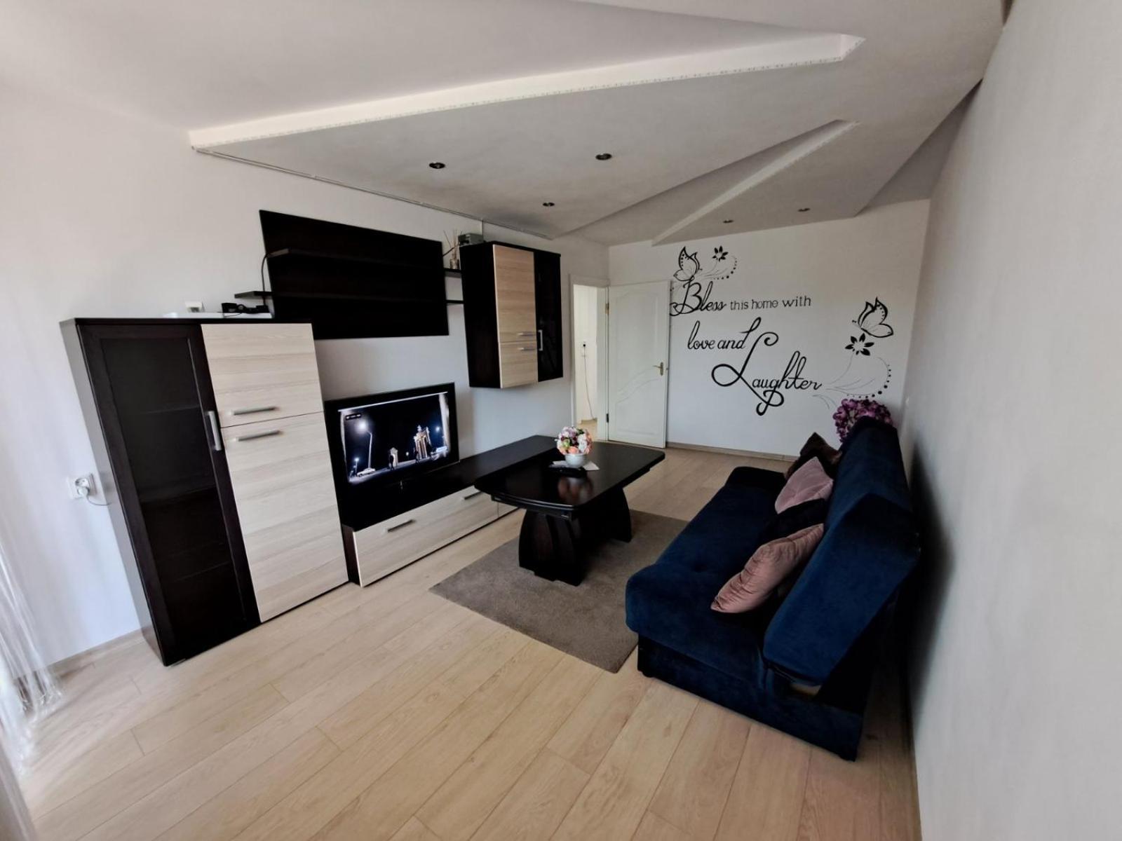 Tvarkingas Butas Klaipedoje Klaipėda Exterior foto